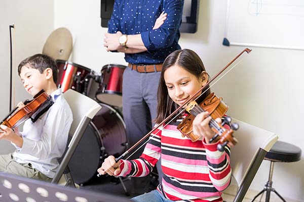violin and chello lessons at Piero's Music Store, Bayonne, NJ