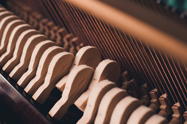 https://pierosmusic.com/wp-content/uploads/2025/03/old-piano-contracture-with-hammers-and-string-clos-2025-03-10-04-19-50-utc.jpg