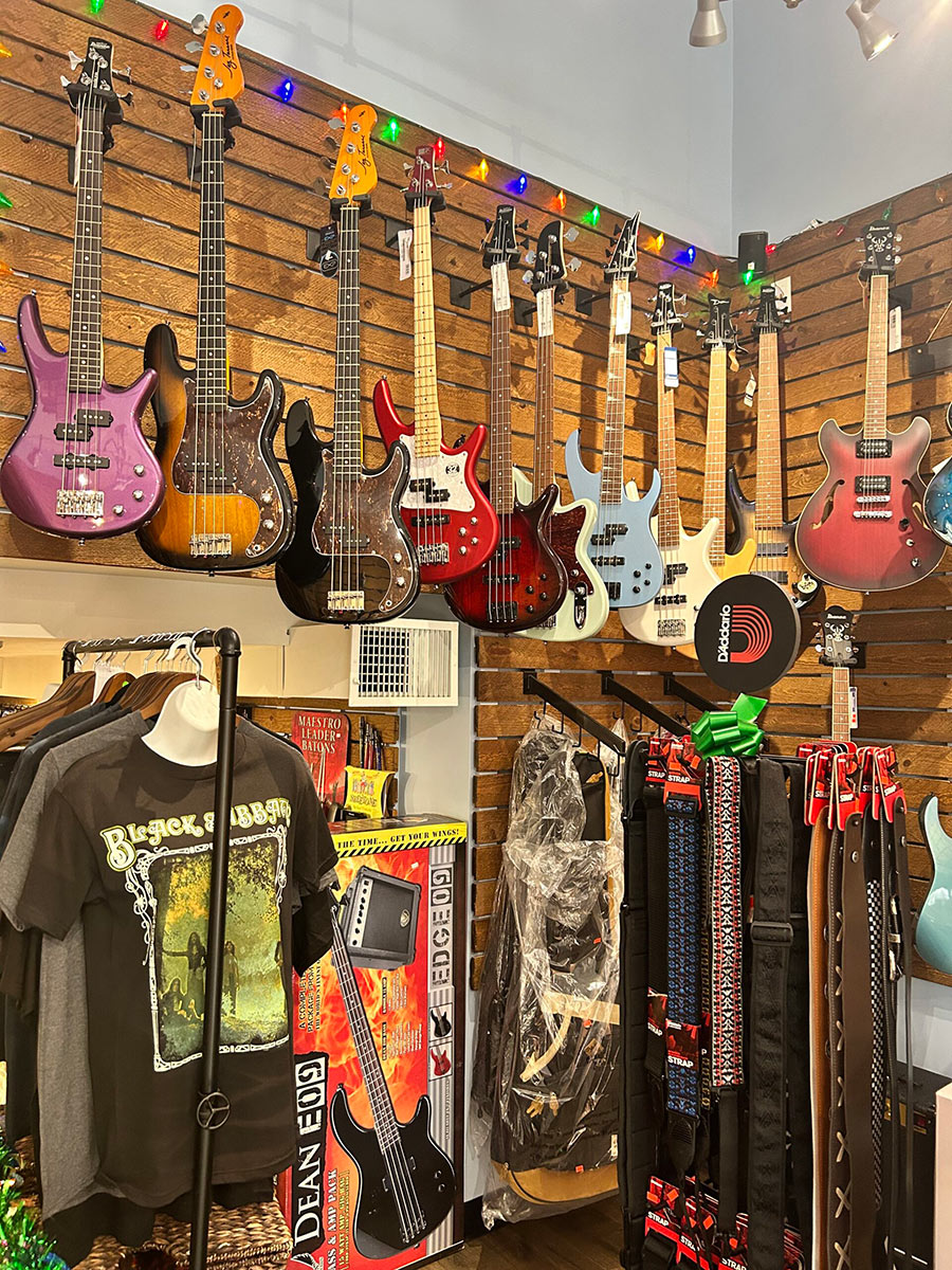 Piero's Music, Bayonne, NJ